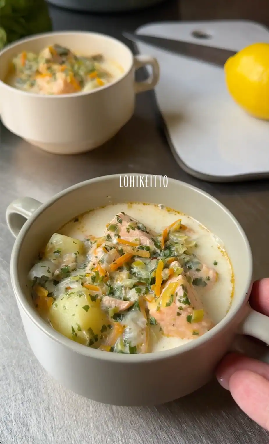 Finnish Salmon Soup (Lohikeitto)